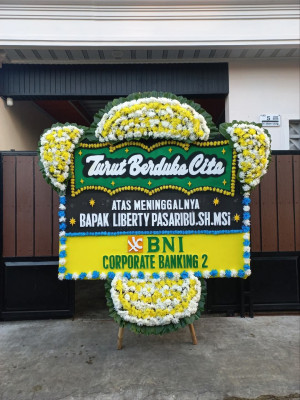 Papan Bunga Duka di Ulak Lebar
