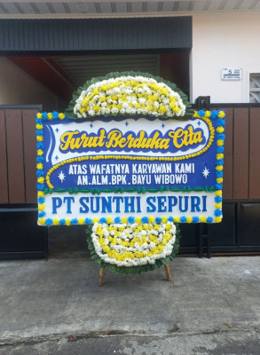 Papan Bunga Duka di Ulak Lebar
